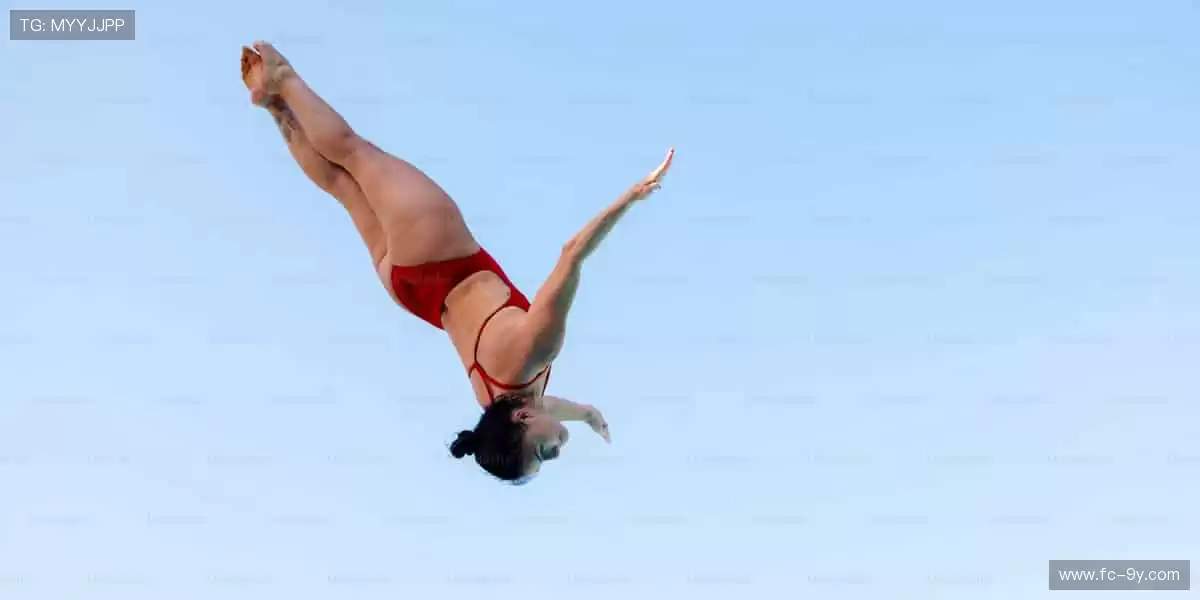 ⚽直播零时差，指尖掌控全场！一键开启你的主场狂欢！